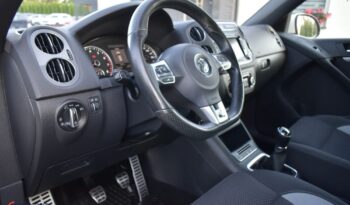 VOLKSWAGEN   Tiguan     160 KM    Manualna    4×4 (doł. automatycznie)    Biały full