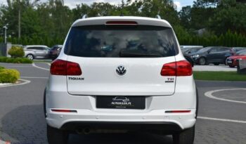 VOLKSWAGEN   Tiguan     160 KM    Manualna    4×4 (doł. automatycznie)    Biały full