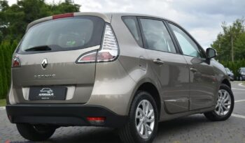 RENAULT   Scenic     110 KM    Manualna    FWD (przód)    Brązowy full