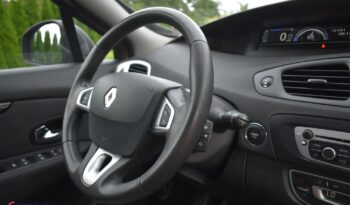 RENAULT   Scenic     110 KM    Manualna    FWD (przód)    Brązowy full