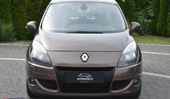 RENAULT   Scenic     110 KM    Manualna    FWD (przód)    Brązowy full