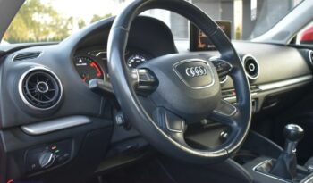 AUDI   A3     110 KM    Manualna    FWD (przód)    Czerwony full