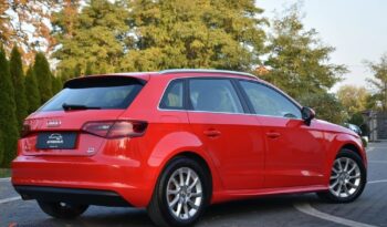 AUDI   A3     110 KM    Manualna    FWD (przód)    Czerwony full