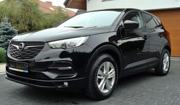 OPEL   Grandland X    130 KM    Automatyczna    FWD (przód)    Czarny full