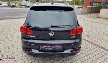 VOLKSWAGEN Tiguan  | 4×4 (doł. automatycznie) | Manualna | 150 KM | Czarny full