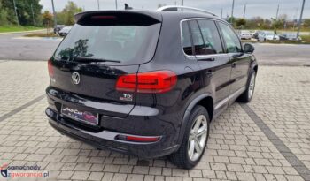 VOLKSWAGEN Tiguan  | 4×4 (doł. automatycznie) | Manualna | 150 KM | Czarny full