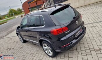 VOLKSWAGEN Tiguan  | 4×4 (doł. automatycznie) | Manualna | 150 KM | Czarny full