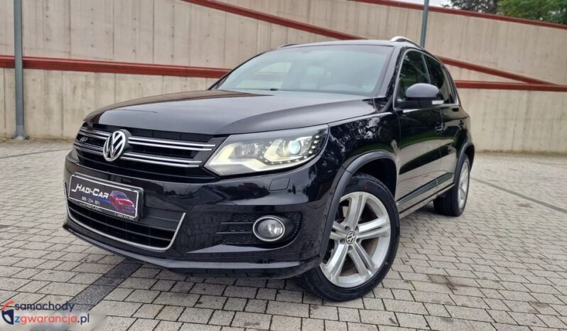 VOLKSWAGEN Tiguan  | 4×4 (doł. automatycznie) | Manualna | 150 KM | Czarny full