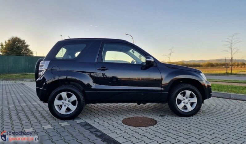 SUZUKI Grand Vitara  | 4×4 (stały) | Manualna | 106 KM | Czarny full