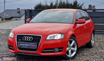 AUDI A3  | 4×4 (doł. automatycznie) | Manualna | 140 KM | Czerwony full