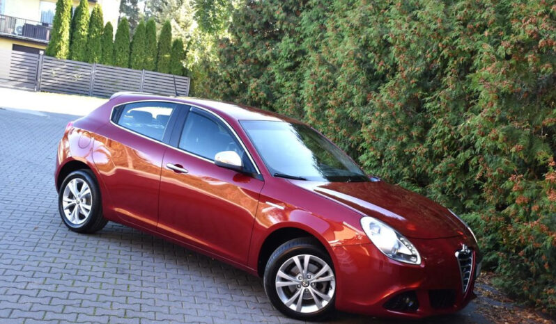 ALFA ROMEO Giulietta  | FWD (przód) | Manualna | 105 KM | Czerwony full