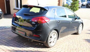 KIA Ceed  | 2015 | 128 KM | 1600cm3 | Czarny full