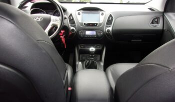 HYUNDAI ix35  | FWD (przód) | Manualna | 135 KM | bialy full