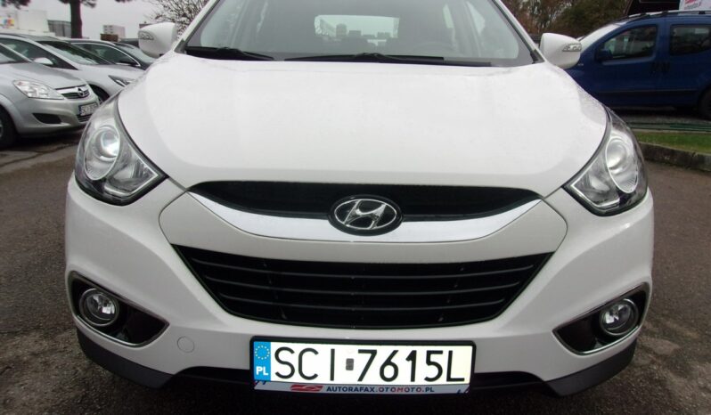 HYUNDAI ix35  | FWD (przód) | Manualna | 135 KM | bialy full