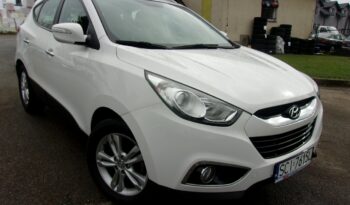 HYUNDAI ix35  | FWD (przód) | Manualna | 135 KM | bialy full