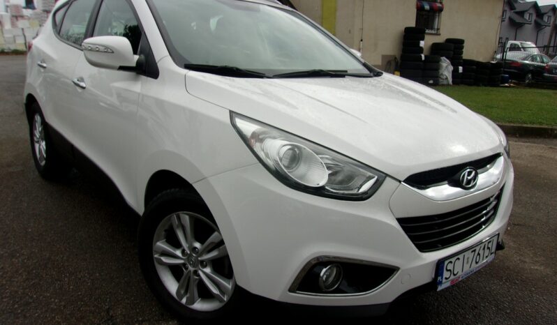 HYUNDAI ix35  | FWD (przód) | Manualna | 135 KM | bialy full