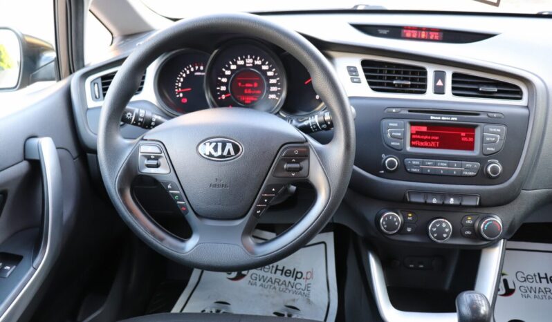 KIA Ceed  | 2015 | 99 KM | 1400cm3 | Brązowy full