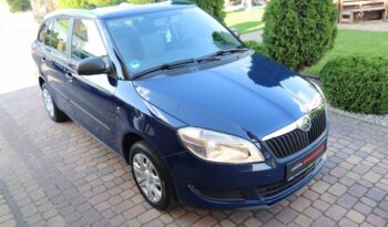 SKODA Fabia  | 2014 | 70 KM | 1200cm3 | Niebieski full