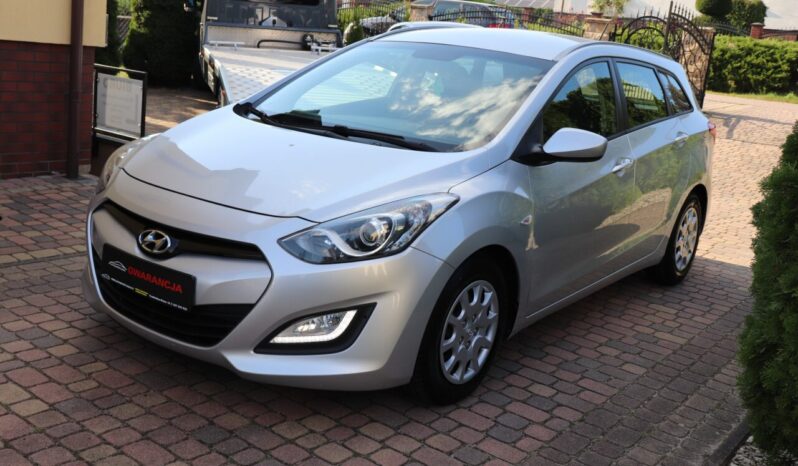 HYUNDAI I30  | 2013 | 90 KM | 1400cm3 | Srebrny full