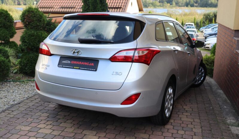 HYUNDAI I30  | 2013 | 90 KM | 1400cm3 | Srebrny full