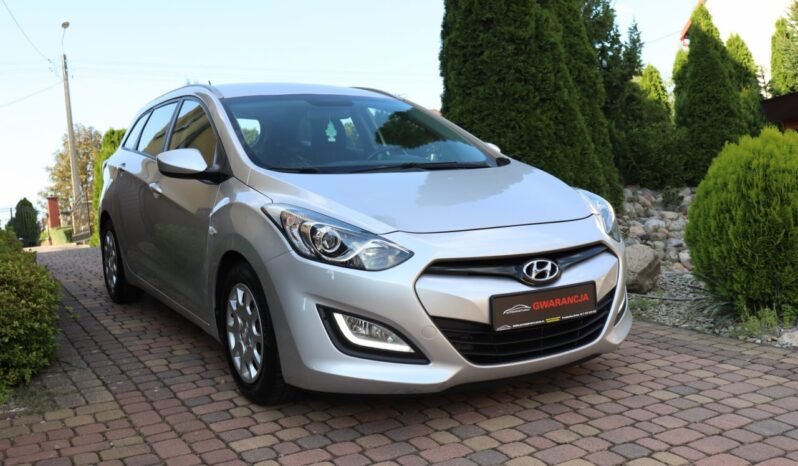 HYUNDAI I30  | 2013 | 90 KM | 1400cm3 | Srebrny full