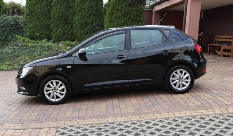 SEAT Ibiza  | 2015 | 85 KM | 1400cm3 | Czarny full