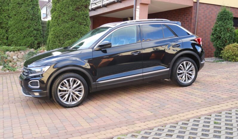 VOLKSWAGEN T-Roc  | 2018 | 150 KM | 1500cm3 | Czarny full