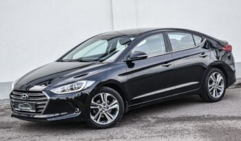 HYUNDAI Elantra | FWD (przód) | Manualna | 128 KM | Czarny full