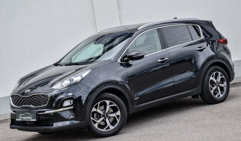 KIA Sportage  | 4×4 (doł. automatycznie) | Automatyczna | 136 KM | Czarny full