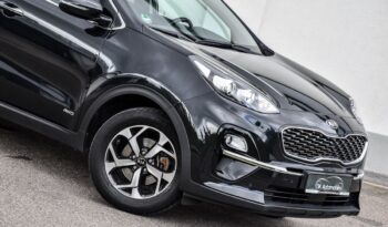 KIA Sportage  | 4×4 (doł. automatycznie) | Automatyczna | 136 KM | Czarny full