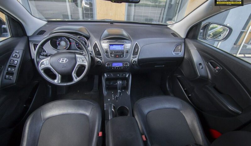 HYUNDAI ix35  | 4×4 (doł. automatycznie) | Automatyczna | 184 KM | Czarny full