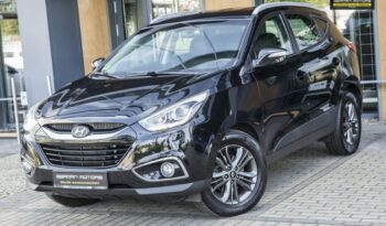 HYUNDAI ix35  | 4×4 (doł. automatycznie) | Automatyczna | 184 KM | Czarny full