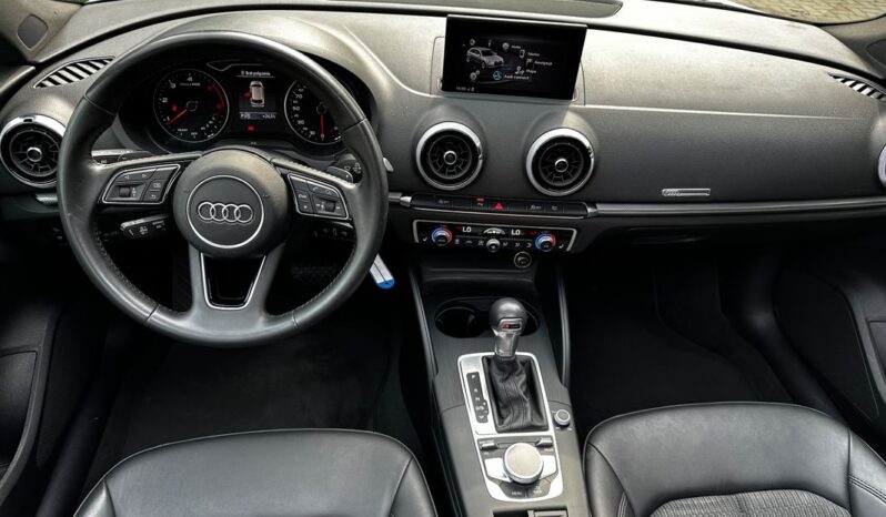 AUDI A3  | FWD (przód) | Automatyczna | 116 KM | Biały full