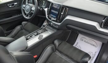 VOLVO XC 60 | 4×4 (doł. automatycznie) | Automatyczna | 190 KM | Niebieski full