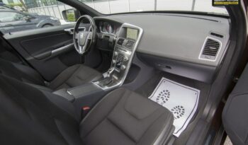 VOLVO XC 60 | FWD (przód) | Automatyczna | 181 KM | Brązowy full