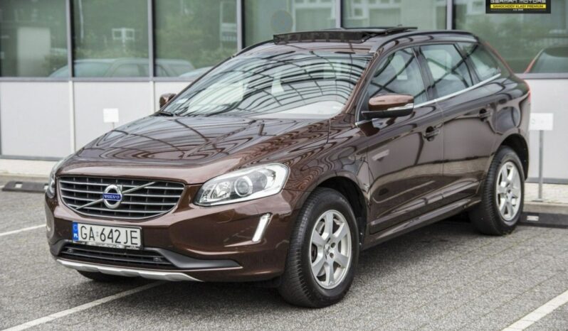 VOLVO XC 60 | FWD (przód) | Automatyczna | 181 KM | Brązowy full