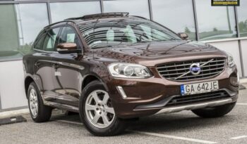 VOLVO XC 60 | FWD (przód) | Automatyczna | 181 KM | Brązowy full