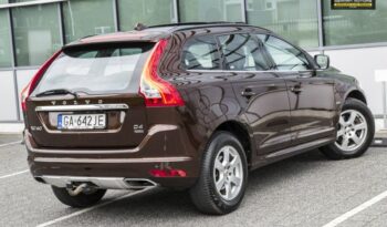 VOLVO XC 60 | FWD (przód) | Automatyczna | 181 KM | Brązowy full