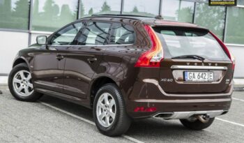 VOLVO XC 60 | FWD (przód) | Automatyczna | 181 KM | Brązowy full