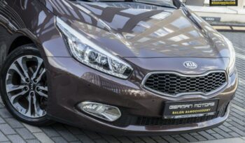 KIA Ceed  | FWD (przód) | Automatyczna | 135 KM | Brązowy full