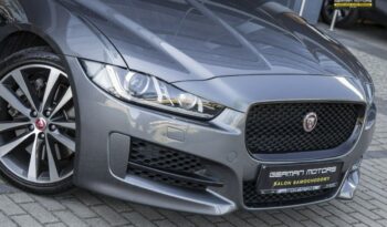 Jaguar XE | 4×4 (stały) | Automatyczna | 300 KM | Szary full