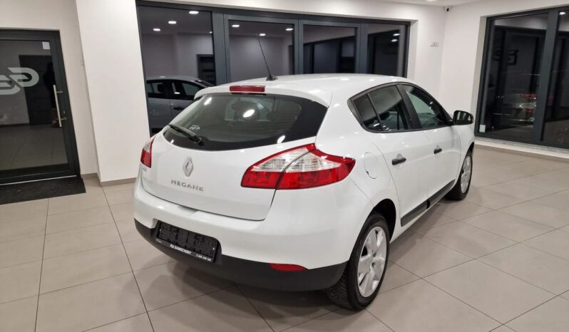 RENAULT Megane  | FWD (przód) | Manualna | 100 KM | Biały full