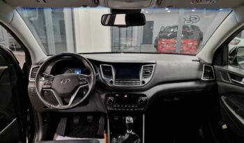 HYUNDAI Tucson  | FWD (przód) | Manualna | 132 KM | Czarny full