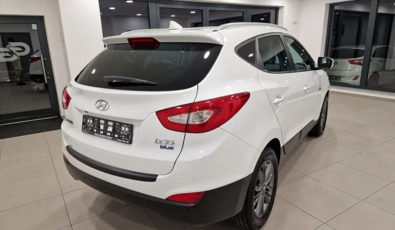 HYUNDAI ix35  | FWD (przód) | Manualna | 135 KM | Biały full