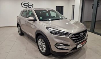 HYUNDAI Tucson  | 4×4 (doł. ręcznie) | Automatyczna | 177 KM | Beżowy full