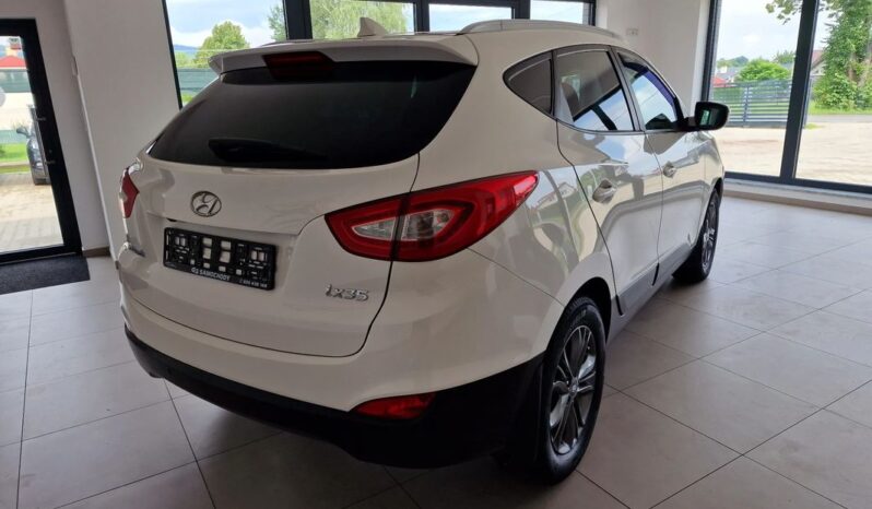 HYUNDAI ix35  | FWD (przód) | Manualna | 135 KM | Biały full