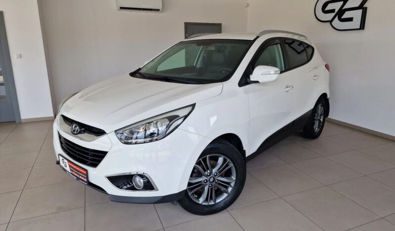 HYUNDAI ix35  | FWD (przód) | Manualna | 135 KM | Biały full