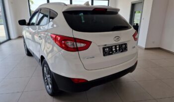 HYUNDAI ix35  | FWD (przód) | Manualna | 135 KM | Biały full