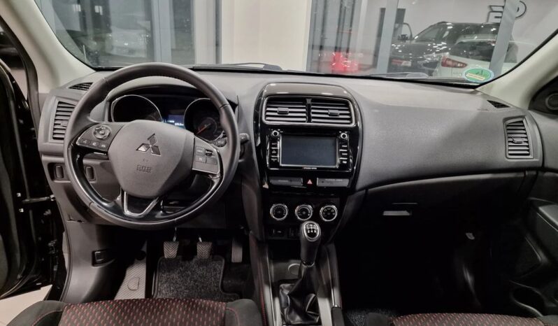 MITSUBISHI ASX  | FWD (przód) | Manualna | 117 KM | Czarny full