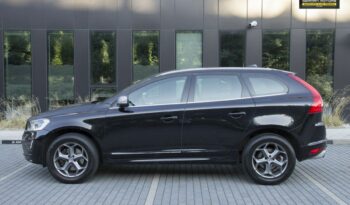 VOLVO XC 60 | FWD (przód) | Automatyczna | 240 KM | Czarny full